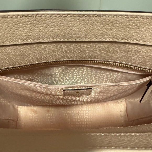 Like new condition Kate spade tote - Picture 3 of 4